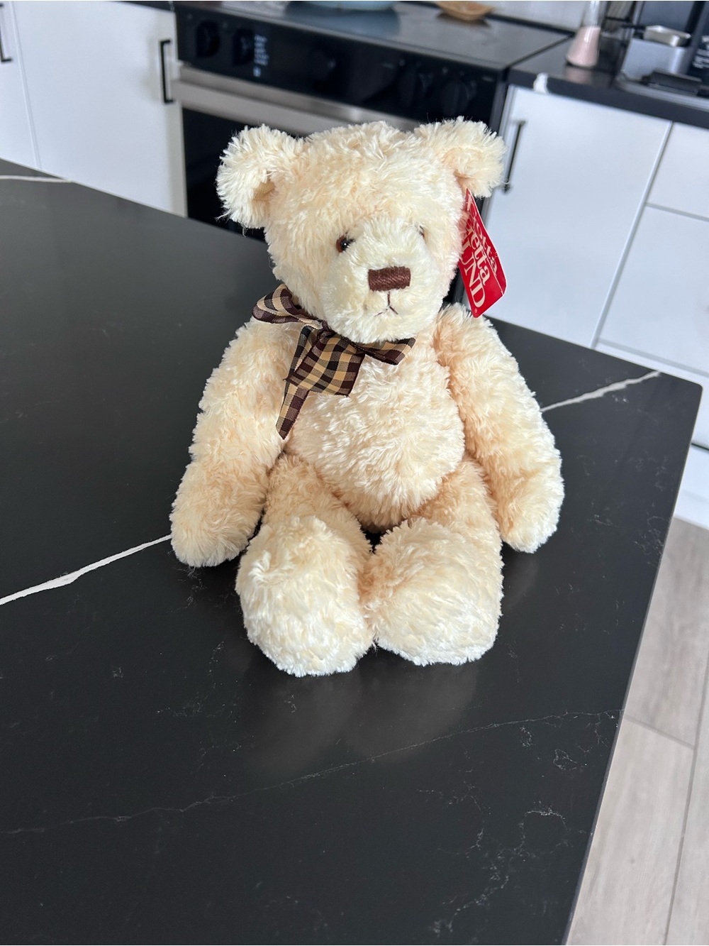 NWT Vintage GUND Bogie Teddy Bear Cream Plush Plaid Bow Shaggy Collectible Toy